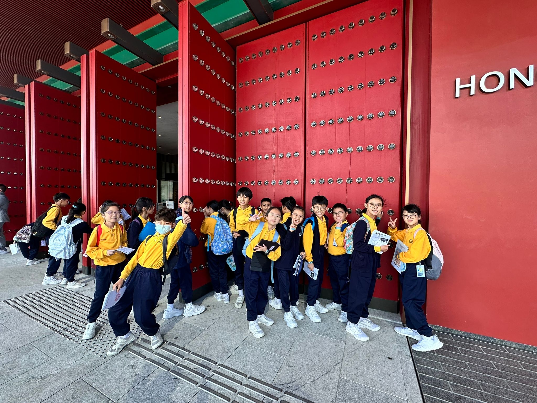 本頁圖片/檔案 - 相片4