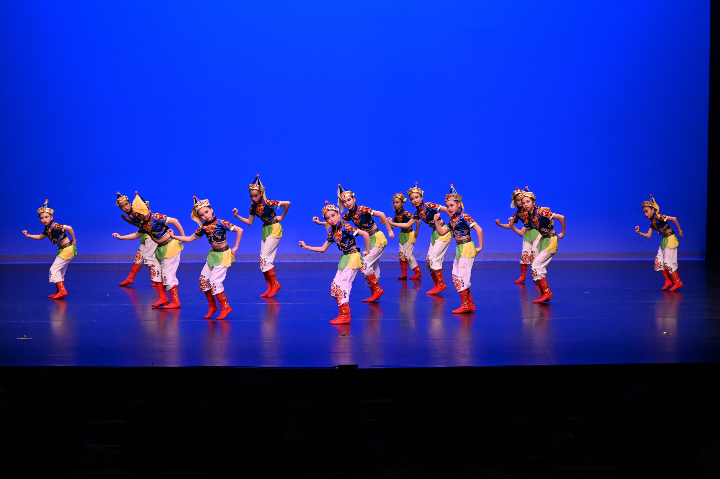 本頁圖片/檔案 - 中國舞隊3