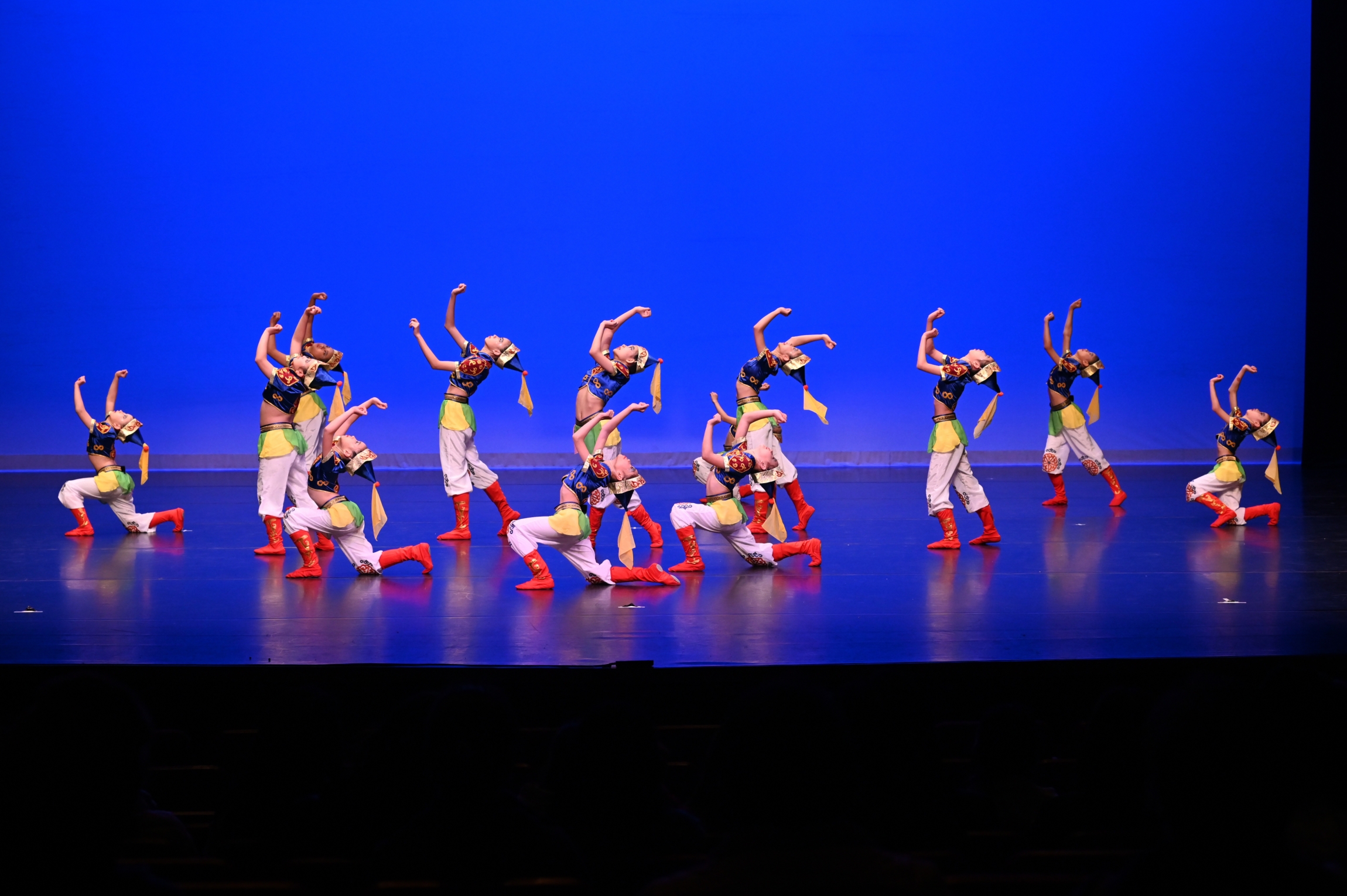 本頁圖片/檔案 - 中國舞隊4