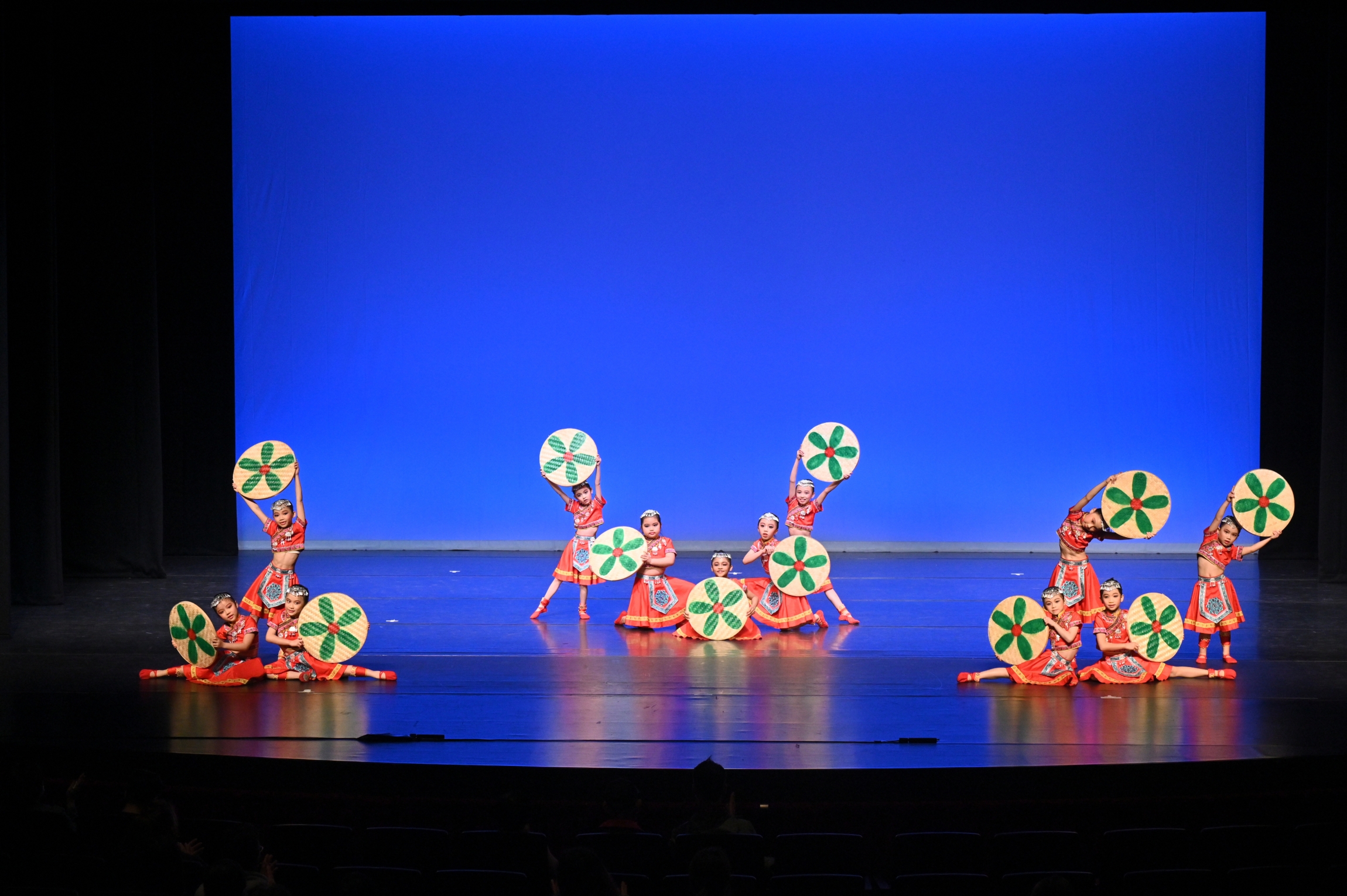 本頁圖片/檔案 - 中國舞隊5