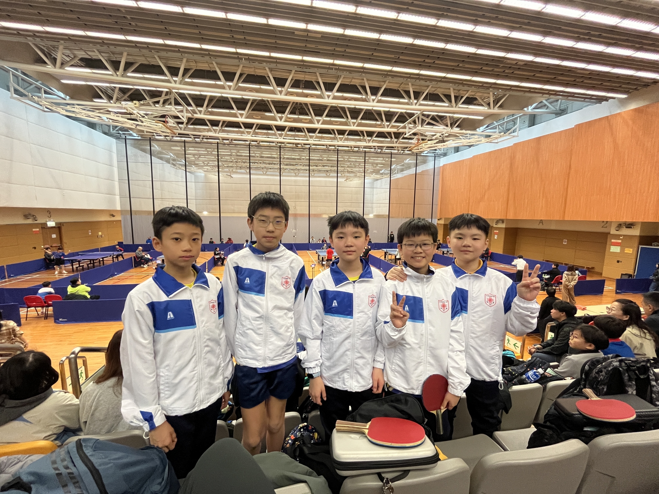 本頁圖片/檔案 - 乒乓球隊5