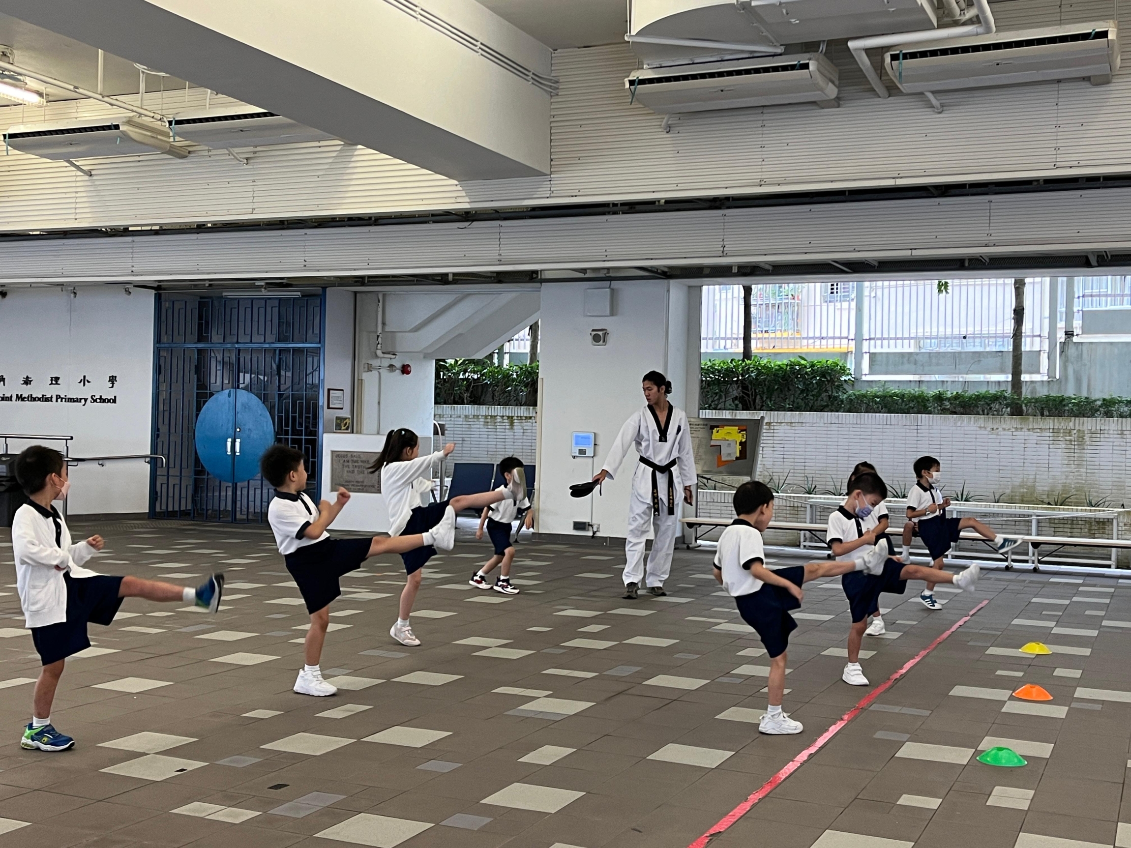 本頁圖片/檔案 - 跆拳道3